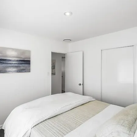 Kaleido Nook Enchanting 3Br Magic On Rugby Street Christchurch Exterior photo